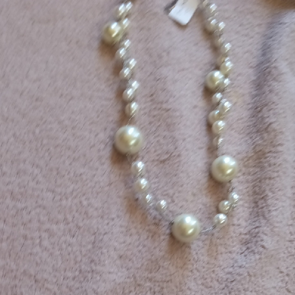 Elegant Pearl Necklace